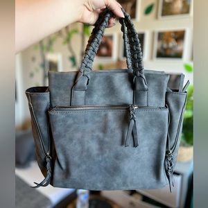 Grey shoulder purse